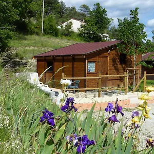 https://camping-a-la-ferme-de-bourras.fr-provencehotel.com